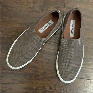 💚steve madden slip on sneakers💚